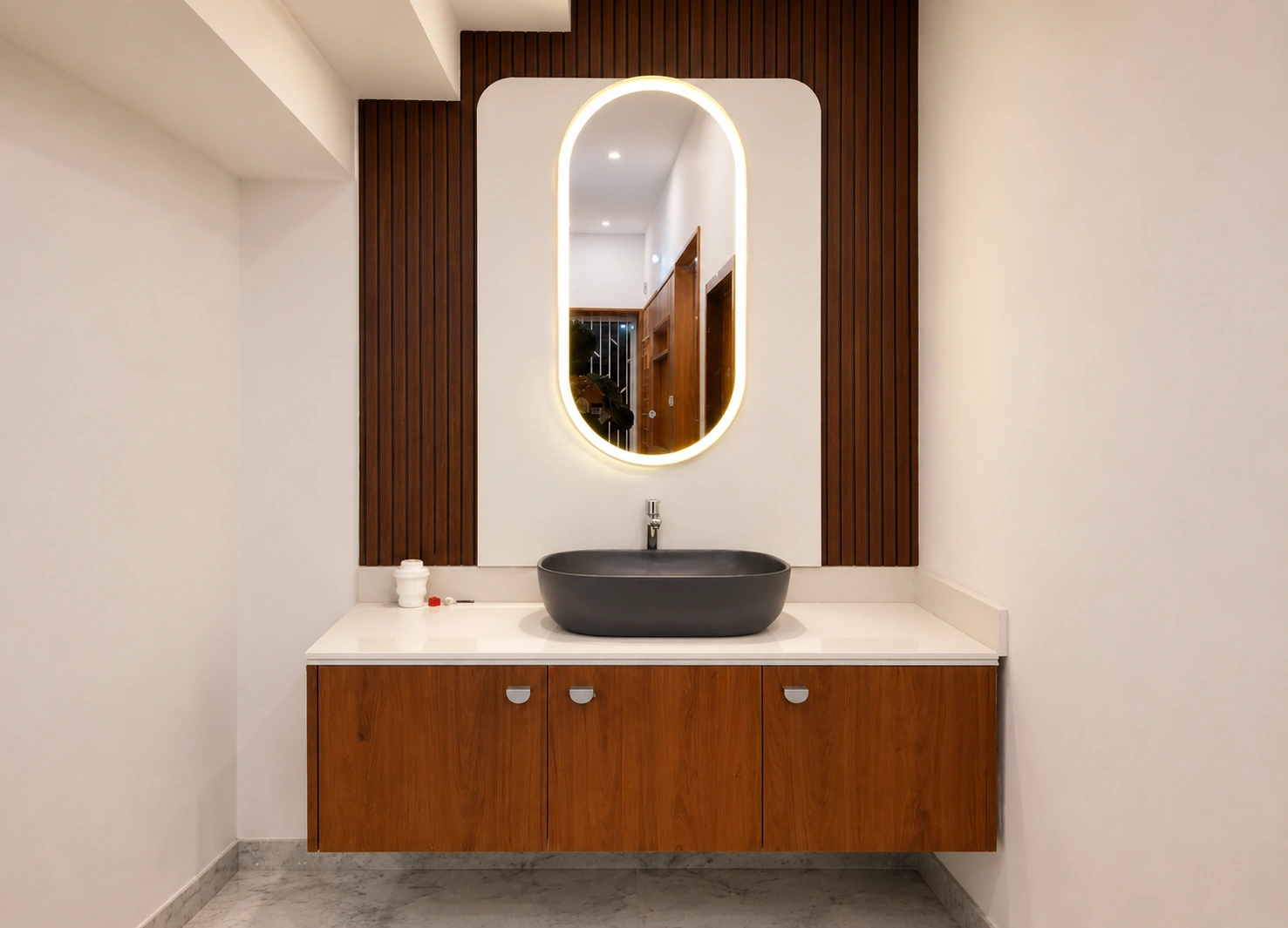 Common Vanity